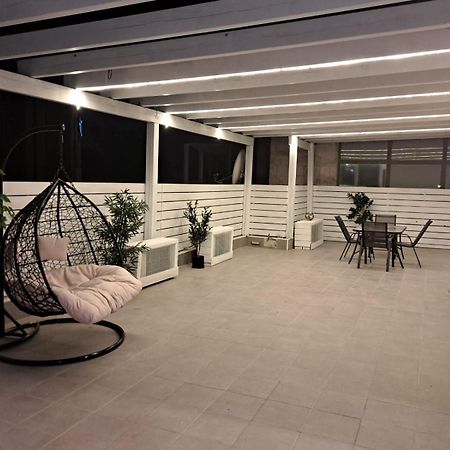 Authentic One Bedroom Apartment In City Center القدس المظهر الخارجي الصورة